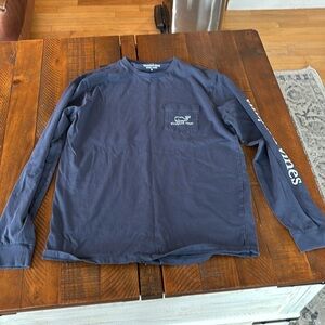 Vineyard Vines mens medium navy long sleeve shirt. Good condition- see photos.